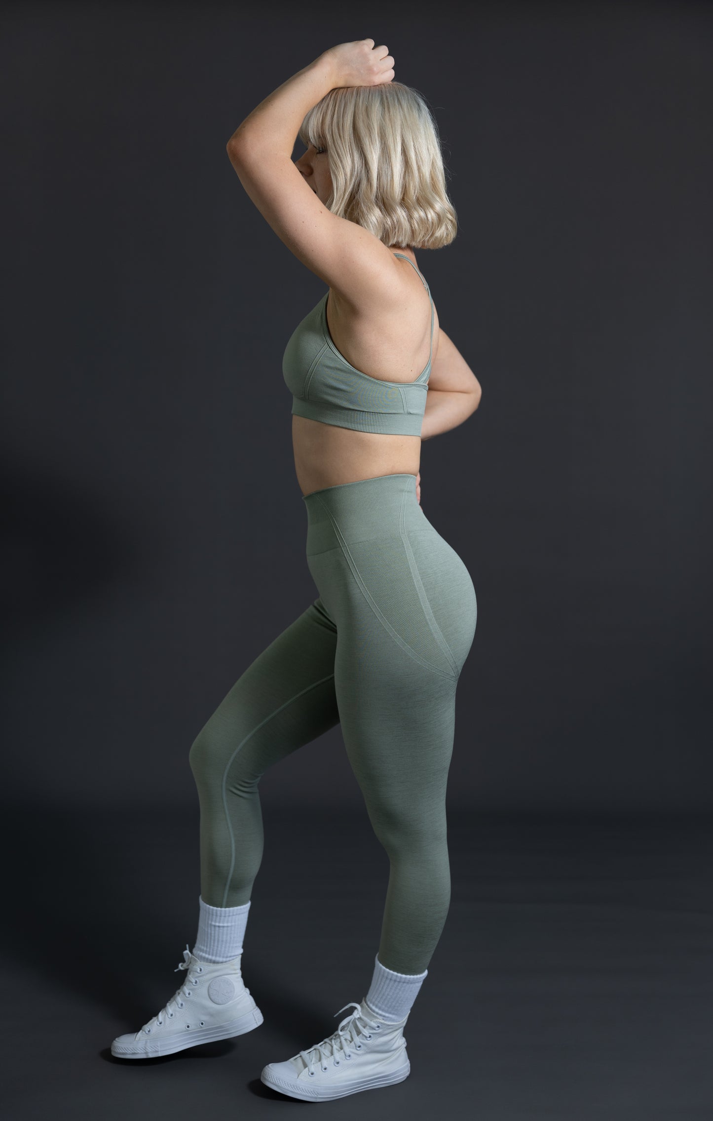 australia activewear set sage green scrunch bum leggings